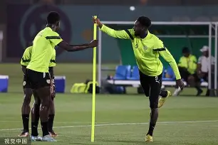 九游娱乐-赛后斯图加特备战法甲，官宣签约细节曝光，话题不断，赛季目标并未改变的简单介绍