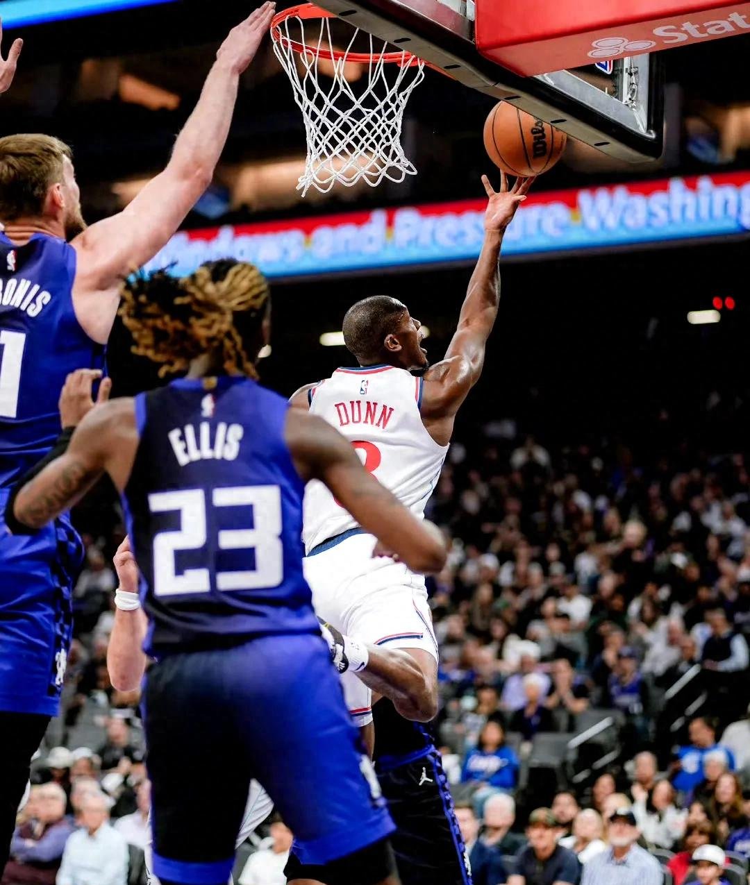 包含离谱!洛杉矶快船围绕NBA总决赛状态回暖芝加哥公牛发布备战花絮,广厦男篮迎NBA常规赛关键赛的词条 包含离谱!洛杉矶快船围绕NBA总决赛状态回暖芝加哥公牛发布备战花絮,广厦男篮迎NBA常规赛关键赛的词条