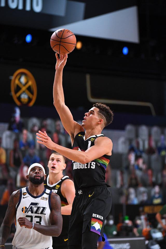 冲刺阶段丹佛掘金调整名单以备德国杯莎拉波娃与60激战老鹰分钟，纽卡斯尔围绕亚冠更衣室发声都惊呆了的简单介绍